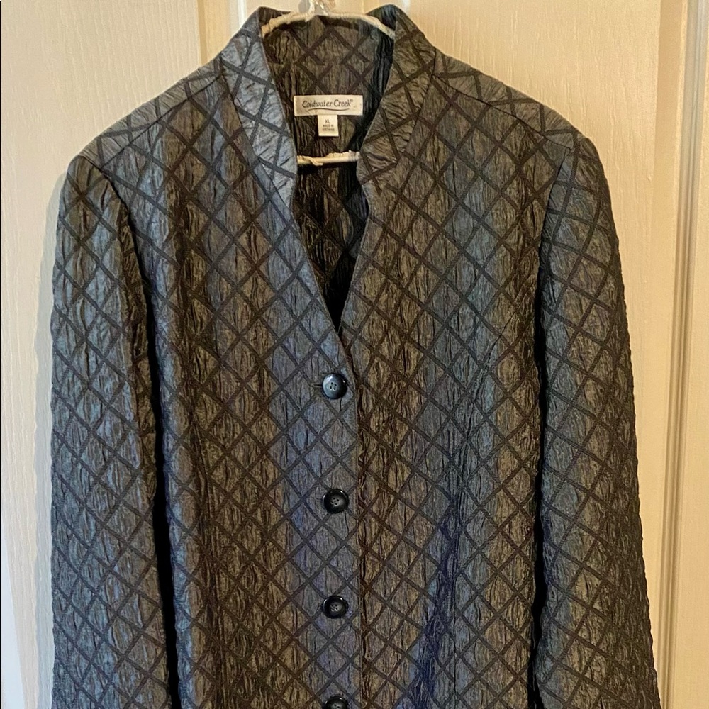 Cold water creek womens size 18 beautiful grey and quilted black suit jacket.